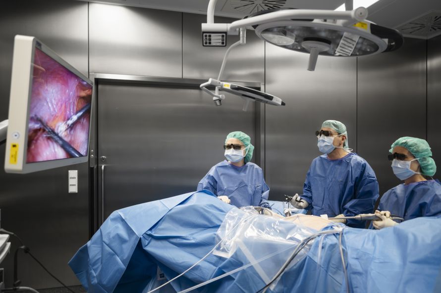 Sven Henne Spezialist für Allgemein- & Viszeralchirurgie mit Schwerpunkt minimal-invasive und onkologische Eingriffe Krankenhaus Rummelsberg Sven Henne Spezialist für Allgemein- & Viszeralchirurgie mit Schwerpunkt minimal-invasive und onkologische Eingriffe Krankenhaus Rummelsberg