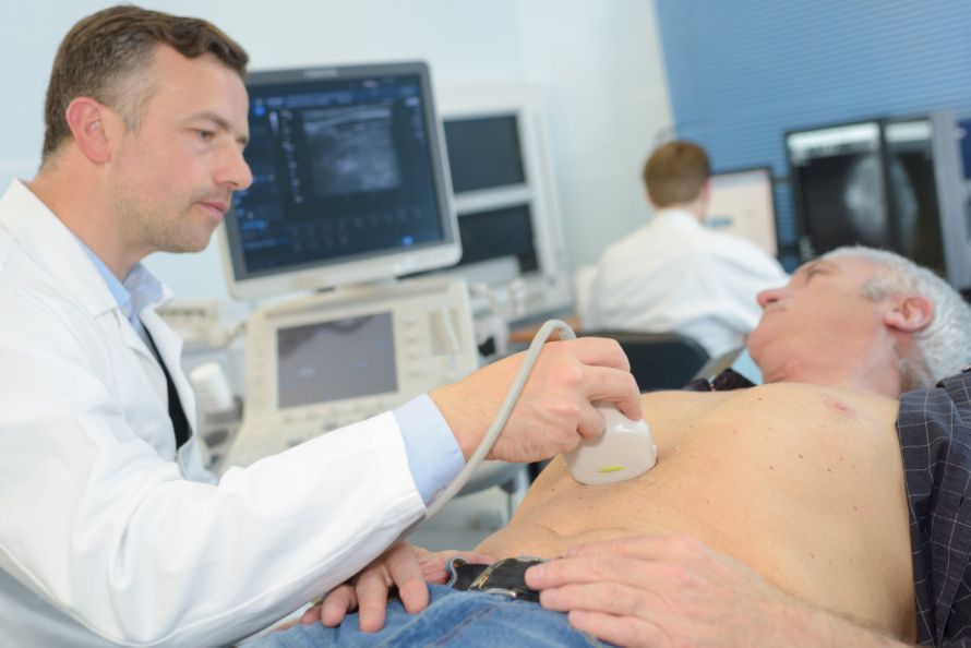Ultraschalluntersuchung des Bauches Υπερηχογραφική εξέταση της κοιλιάς