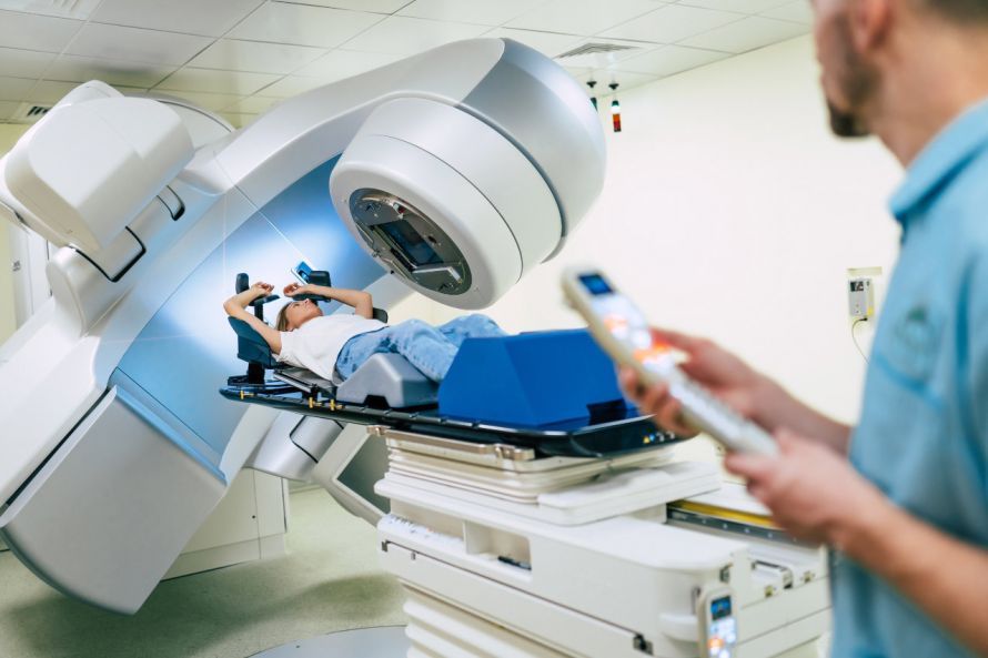 Linearbeschleuniger und Strahlentherapie Γραμμικοί επιταχυντές και ακτινοθεραπεία