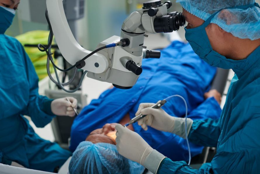 Augenoperation