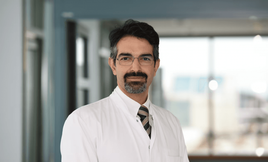 Aarau Cantonal Hospital - Prof. Dr. med. Atesch Ateschrang