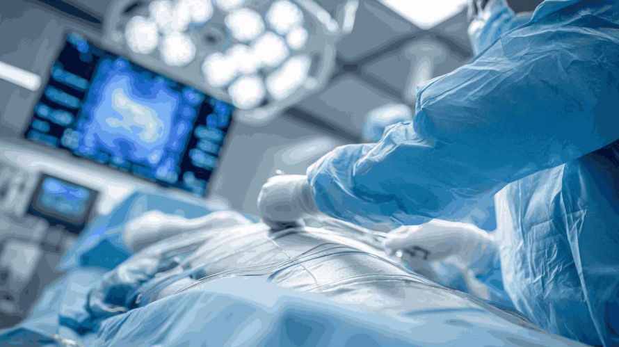 Διαδερμική χειρουργική της σπονδυλικής στήλης