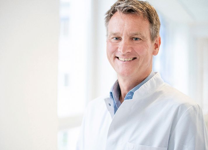 Prof. Dr. Langenbach PROFILBIL LMG NEU Prof. Dr. Langenbach PROFILBIL LMG NEU