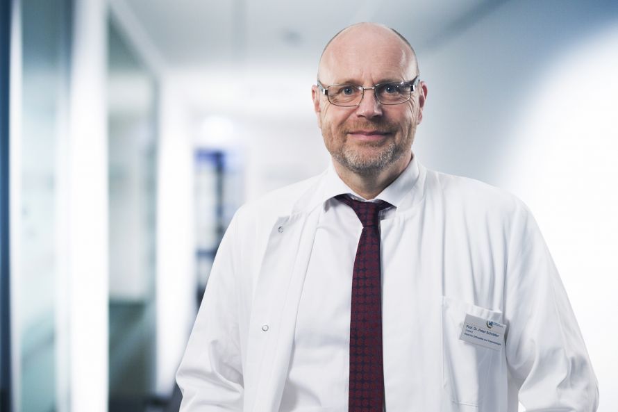 Prof. Dr. med. Peter Schräder