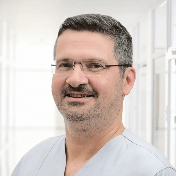Prof. Dr. Konstantinos Anagnostakos—Specialist in hip and knee replacement surgery at Nardini Klinikum Zweibrücken