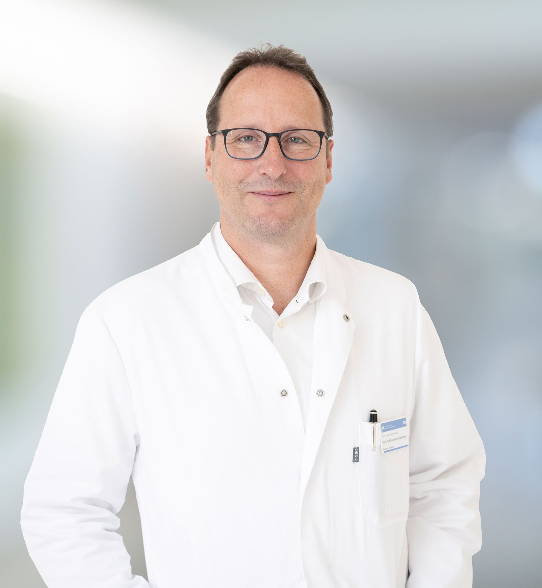 Univ.-Prof. Dr. Eisenhart-Rothe._ Beres Fotografie.jpg
