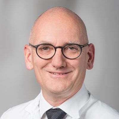 Univ.-Prof._Dr._med._Felix_Herth.jpg