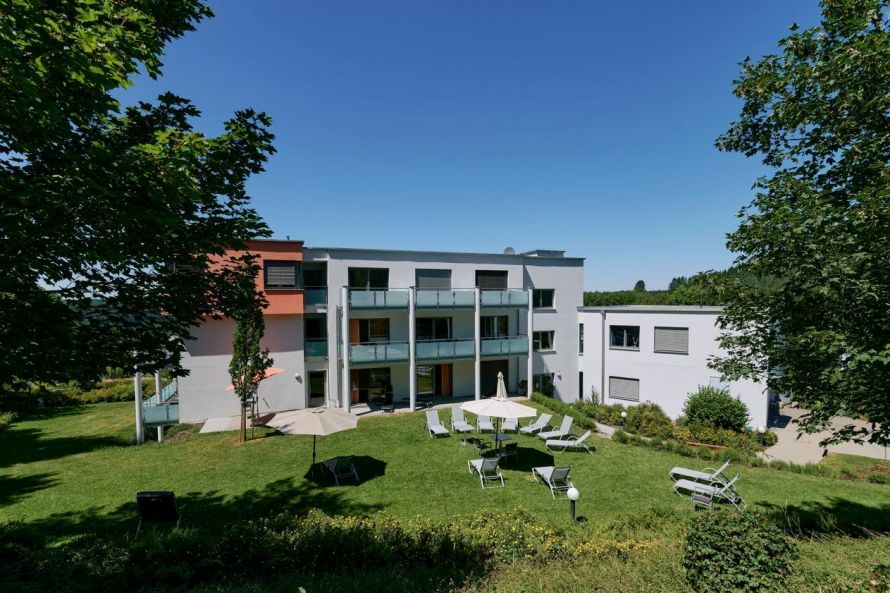 curamed-akutklinik-albstadt-gebaeude.jpg curamed-akutklinik-albstadt-gebaeude.jpg