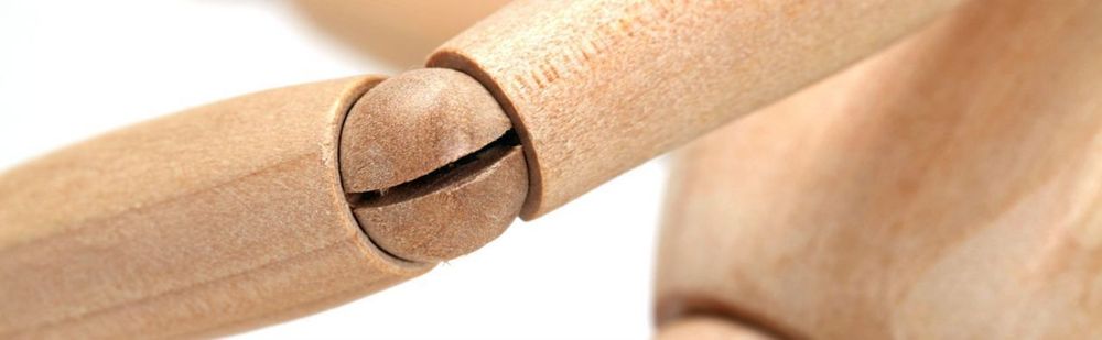Эндопротезирование локтевого сустава