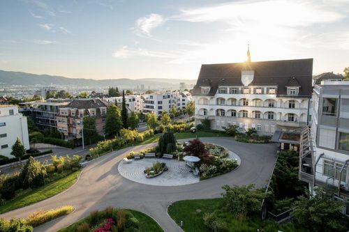 Insights: Gelenkzentrum Zürich – Bild 1