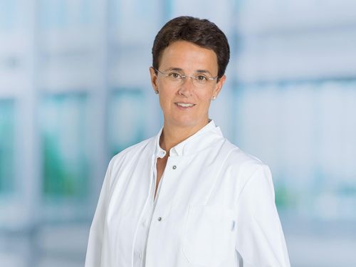 Dr._Stephanie_Adam.jpg