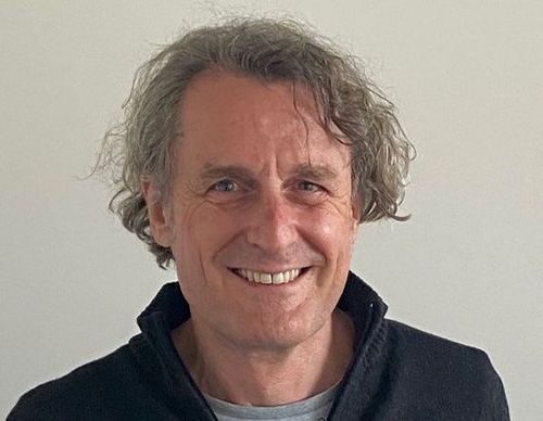 Peterl0.jpg