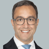 Porträt Prof. Dr. med. Nima Etminan