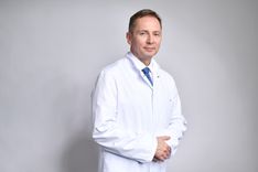 Portret: prof. dr med., dr h.c. mult. Konrad Karcz